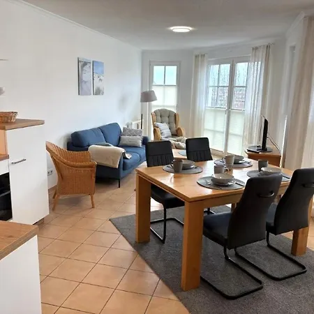 Appartementhaus Atlantik 아파트 Ostseebad Kühlungsborn